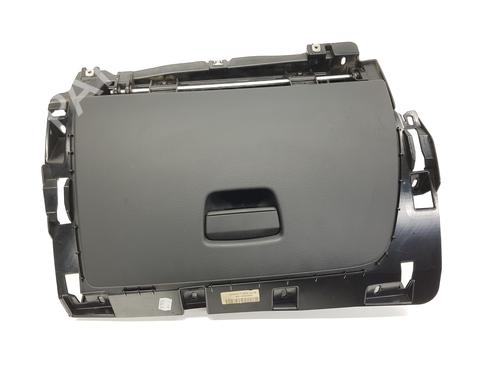 Used Glove box BMW X1 (E84) sDrive 20 d (177 hp) 23497308
