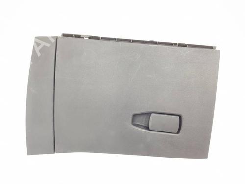 Used Glove box Glove box 38472630 38472630