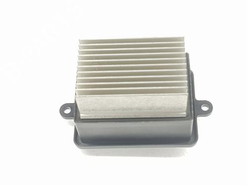 Used Heater resistor PEUGEOT 3008 II SUV (MC_, MR_, MJ_, M4_) 1.6 BlueHDi 120 (120 hp) 15409531
