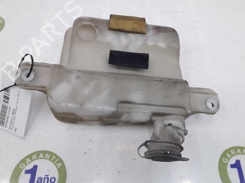 Windscreen washer tank TOYOTA LAND CRUISER 90 (_J9_) 3.0 TD (KZJ90_, KZJ95_, KZJ90R, KZJ95R, KZJ90W, KZJ95W) | BP7892968C113 