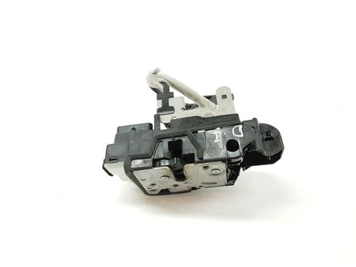 Used Front left lock VOLVO V40 Hatchback (525) D2 (120 hp) 17754321