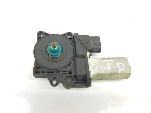 Used Right rear window motor BMW 1 (E87) 118 d (143 hp) 20933688
