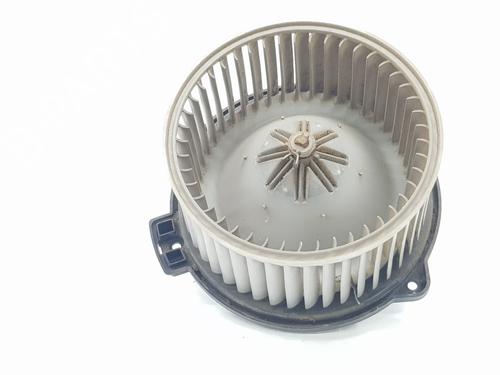 Used Heater blower motor TOYOTA LAND CRUISER 90 (_J9_) 3.0 TD (KZJ90_, KZJ95_, KZJ90R, KZJ95R, KZJ90W, KZJ95W) (125 hp) 32342467