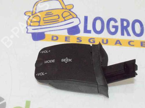 Used Steering wheel controls FORD TRANSIT Van (FA_ _) 2.4 TDCi RWD (140 hp) 1637839