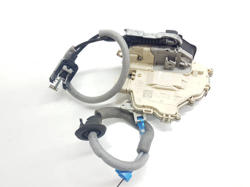 Høyre bak lås AUDI A3 Limousine (8VS, 8VM) 1.6 TDI (115 hp) 33119410