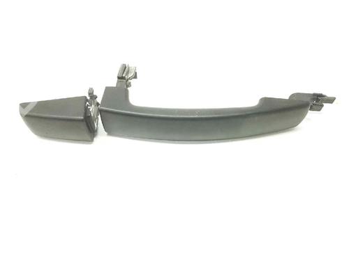 Used Rear right exterior door handle Rear right exterior door handle LAND ROVER DISCOVERY III (L319) 2.7 TD 4x4 (190 hp) 6129711 6129711