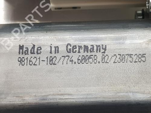 Left front window motor SEAT LEON (1P1) | BP31971167E21