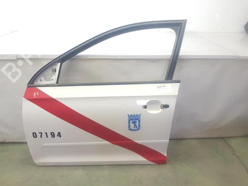 Used Left front door SKODA RAPID (NH3, NK3, NK6) 1.6 TDI (115 hp) 9822241