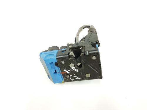 Used Front left lock VOLVO V70 II (285) D5 (163 hp) 20858389