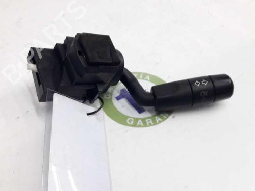 Used Steering column stalk LAND ROVER DISCOVERY III (L319) 2.7 TD 4x4 (190 hp) 5682240