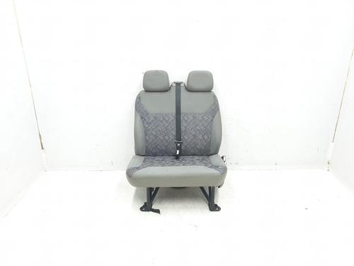 Used Right front seat OPEL VIVARO A Van (X83) [2001-2015]  29026251
