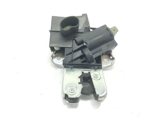 Used Tailgate lock SEAT EXEO (3R2) 2.0 TDI (120 hp) 6063503