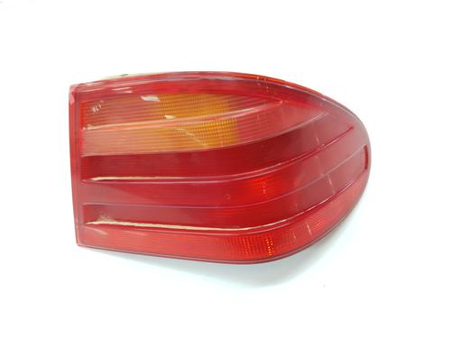 Right taillight MERCEDES-BENZ E-CLASS (W210) E 300 Turbo-D (210.025) | BP26034147C35