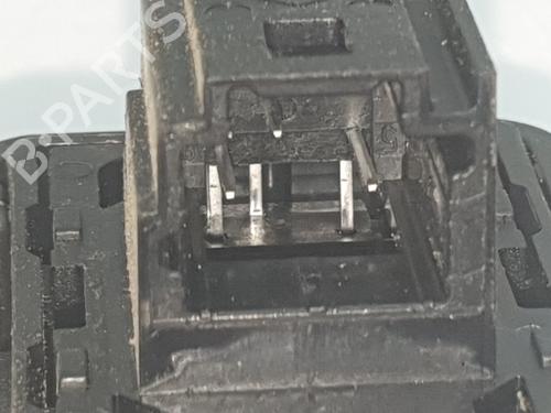 Right rear window switch DACIA DUSTER (PYM_, PYN_) 1.2 TCe 130 | BP36678673I28 - Image 3