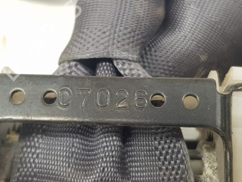 Rear left seatbelt TOYOTA LAND CRUISER 90 (_J9_) 3.0 TD (KZJ90_, KZJ95_, KZJ90R, KZJ95R, KZJ90W, KZJ95W) | BP9543244I29 