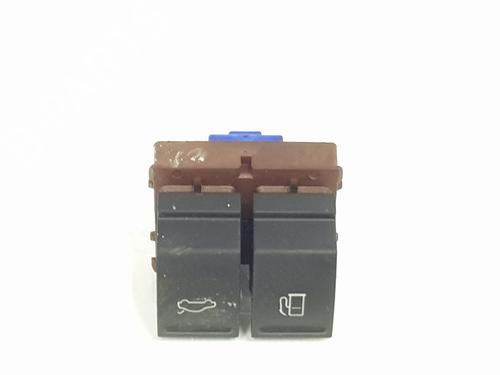 Used Switch VW PASSAT B6 (3C2) [2005-2010]  27640811