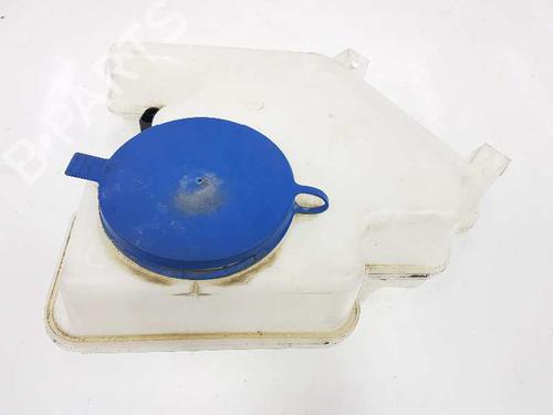 Used Windscreen washer tank MERCEDES-BENZ B-CLASS Sports Tourer (W245) B 180 CDI (245.207) (109 hp) 7419192