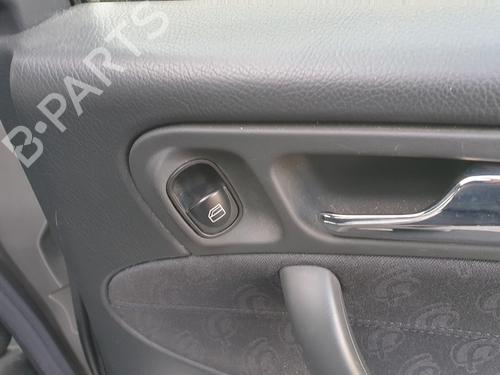 Fensterheberschalter links hinten MERCEDES-BENZ C-CLASS (W203) C 240 (203.061) | BP10658648I29 