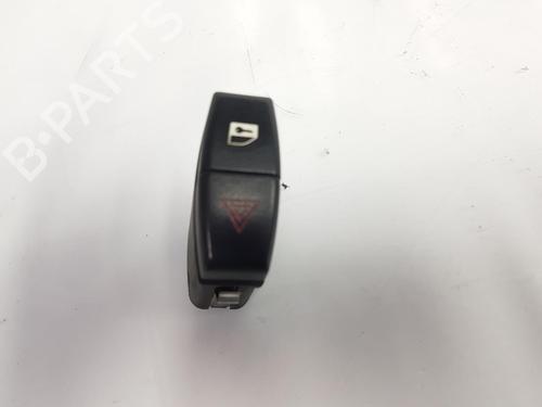 Used Warning switch BMW X3 (E83) 2.0 d (150 hp) 8905286