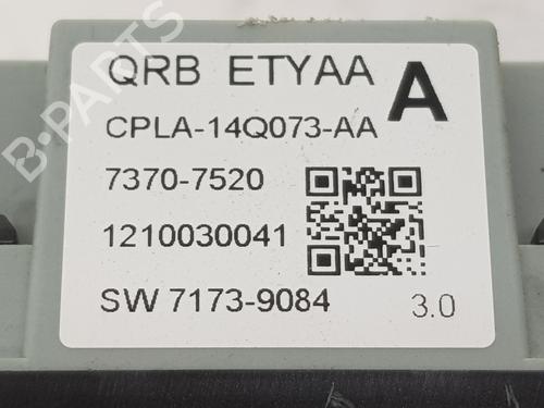 Fuse box LAND ROVER RANGE ROVER IV (L405) 4.4 SDV8 4x4 | BP8820797E1 