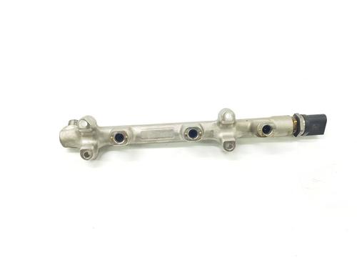 Used Injection rail Injection rail 39612371 39612371