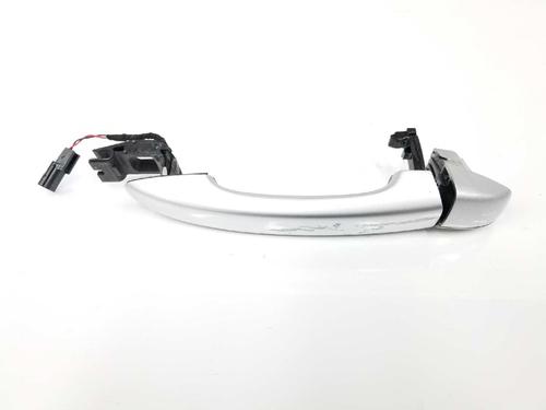 Høyre bak utvendig håndtak RENAULT MEGANE IV Hatchback (B9A/M/N_) 1.5 dCi 110 (B9A3) (110 hp) 7195602