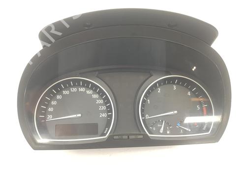 Used Instrument cluster BMW X3 (E83) 2.0 d (150 hp) 13524258