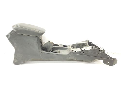 Used Armrest / Center console MITSUBISHI L200 / TRITON (KJ_, KK_, KL_) 2.2 DI-D 4WD (150 hp) 29755344