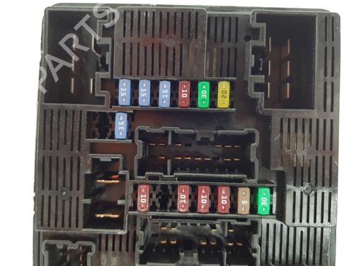Fuse box RENAULT TRAFIC III Van (FG_)  | BP29400469E1 