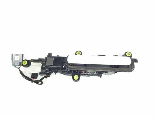 Used Rear left exterior door handle LAND ROVER RANGE ROVER EVOQUE (L551) 2.0 D150 (150 hp) 30853342