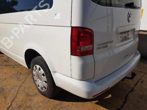 Oljekjøler VW TRANSPORTER T5 Bus (7HB, 7HJ, 7EB, 7EJ) 2.0 TDI | BP14102457M33 