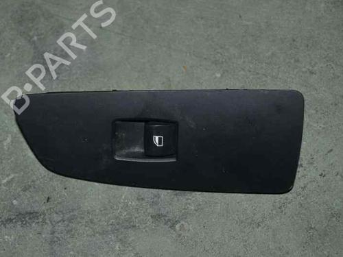 Used Right front window switch BMW 1 (E87) 118 d (122 hp) 1361512