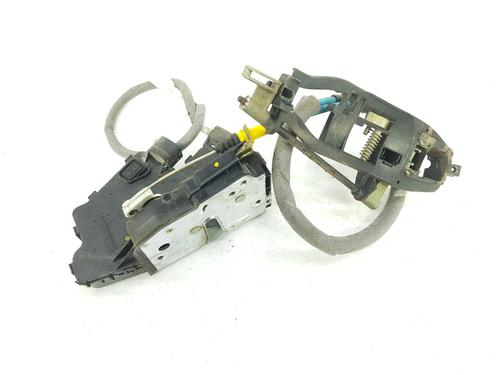 rear-right-lock-bmw-3-e46-320-d-51227011246-51227011246-1997-1998-1999-2000-2001-2002-2003-2004-2005-8629592 main image
