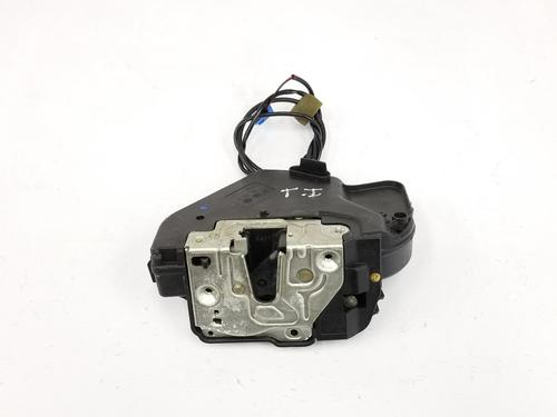 Rear left lock MERCEDES-BENZ CLS (C219) CLS 320 CDI (219.322) | BP11977852C100 