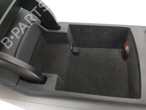 Armrest / Center console AUDI A5 Sportback (8TA) 2.0 TDI | BP17478483I20 