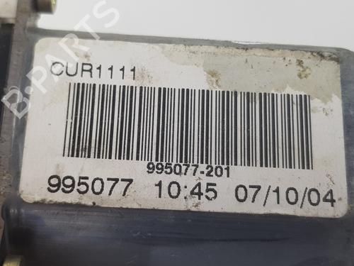 Right front window motor LAND ROVER DISCOVERY III (L319) 2.7 TD 4x4 | BP20186101E20 