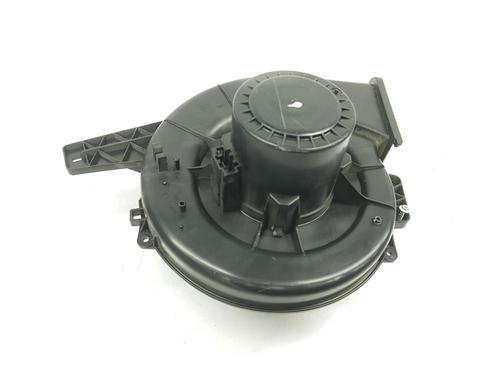 Used Heater blower motor VW POLO V (6R1, 6C1) 1.6 TDI (75 hp) 15989828