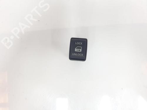 Used Switch NISSAN NV200 Van e-NV (ME0N) (109 hp) 11353218