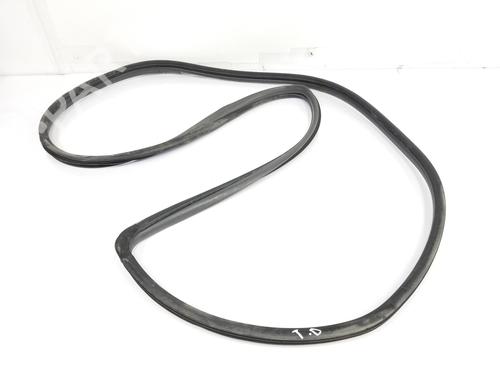 Used Rubber door seal TOYOTA LAND CRUISER PRADO (_J12_) 3.0 D-4D (KDJ120, KDJ125) (163 hp) 14110094