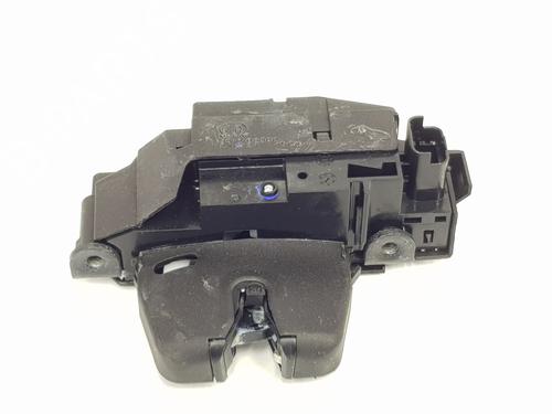Used Tailgate lock OPEL ASTRA L Sports Tourer (O5) 1.2 (FRHNPJ) (110 hp) 24333624