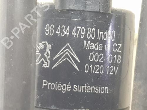 Windscreen washer tank CITROËN C4 CACTUS 1.2 THP 110 | BP18337706C113