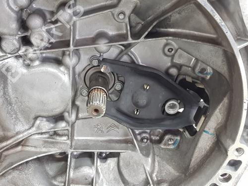 Gearbox CITROËN C3 III (SX) 1.2 VTi 82 | BP37439703M3 - Image 10
