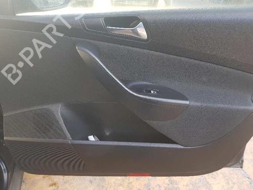 Elektronisk modul VW PASSAT B6 (3C2) 2.0 TDI | BP13753458M83 