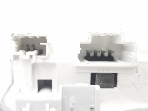 Interior roof light PEUGEOT 208 I (CA_, CC_) 1.6 HDi | BP17201303I8