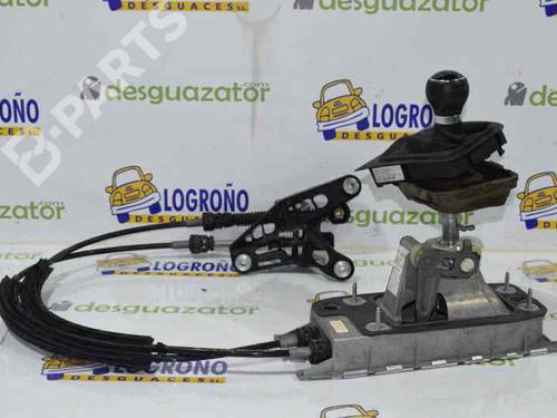 Used Manual gearbox selector Manual gearbox selector VW GOLF VI (5K1) 1.6 TDI (105 hp) 7420140 7420140
