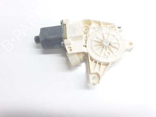 Used Left rear window motor Left rear window motor MERCEDES-BENZ C-CLASS T-Model (S204) C 250 CDI 4-matic (204.282) (204 hp) 33215247 33215247