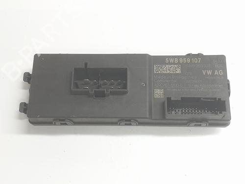 Used Electronic module Electronic module AUDI Q3 Sportback (F3N) 2.5 RS TFSI quattro (400 hp) 33443243 33443243