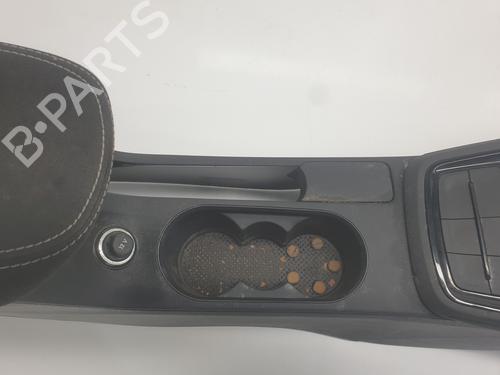 Armlæn SKODA KAMIQ (NW4) | BP31840796I20