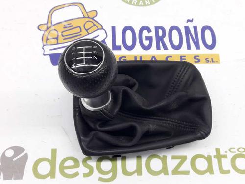 Used Shift knob AUDI A4 B7 Avant (8ED) 2.0 TDI 16V (140 hp) 11392949