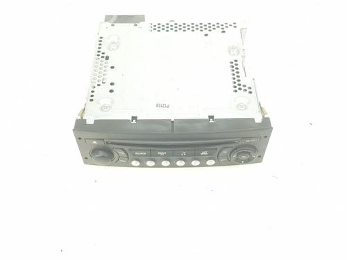 Used Radio PEUGEOT PARTNER Tepee 1.6 HDi 90 (92 hp) 8229610
